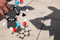 Waltzing Atoms - Chemieunterricht via App Waltzing Atoms - Chemieunterricht via App